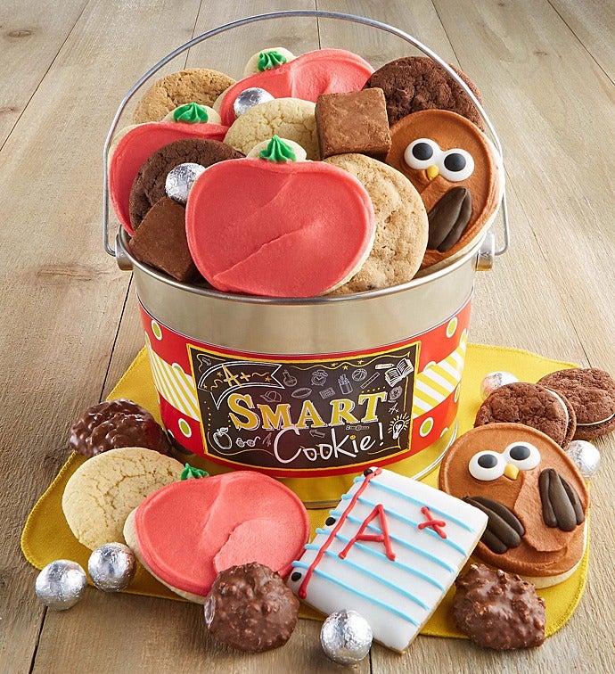 A+ Smart Treats Pail