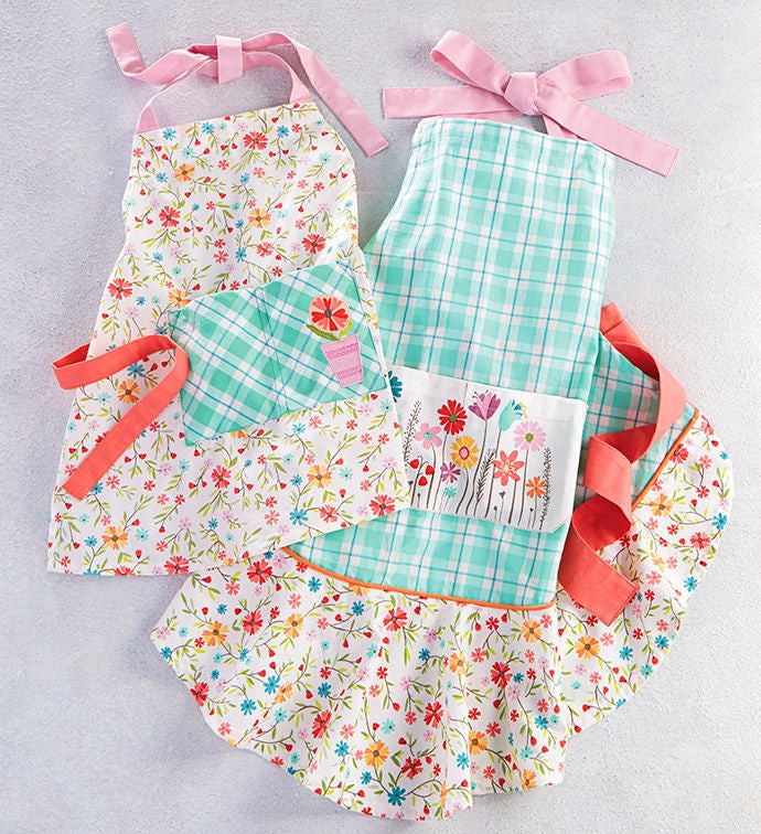 Mommy and Me Apron Set